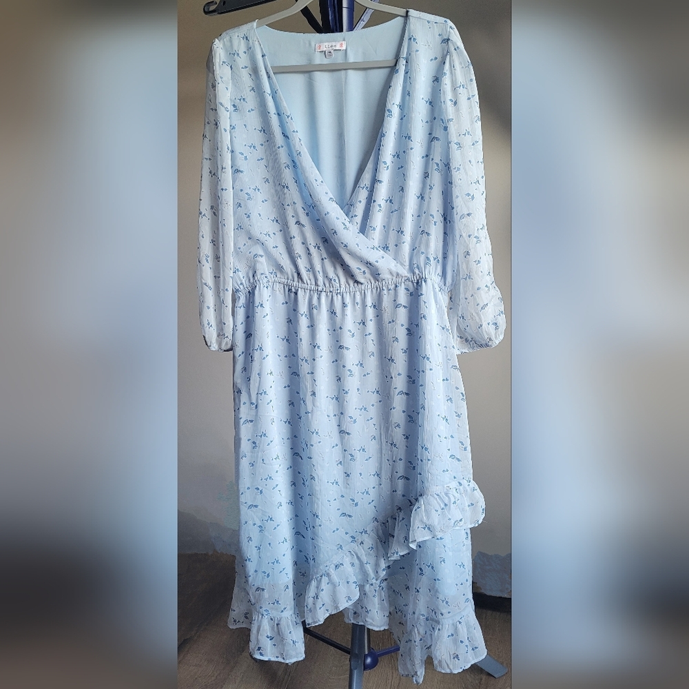 2XL Blue floral dress with ruffles